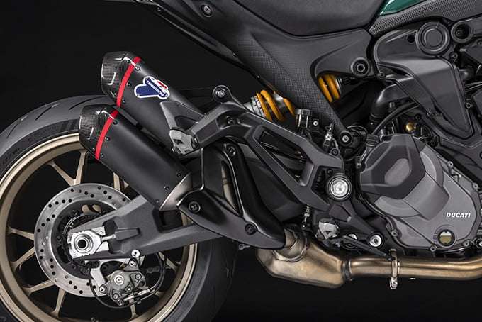 2023 Ducati Monster 30 Anniversario 3