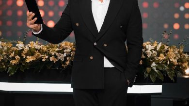 عکس بامزه محمدرضا گلزار به همراه گربهاش+ عکس 3 عکس بامزه محمدرضا گلزار به همراه گربهاش+ عکس