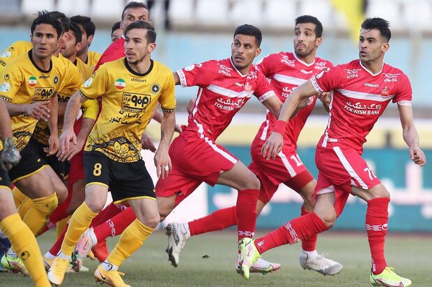 پرسپولیس اولین جام فصل را از دست داد؛ پیروزی سپاهان در شب ملتهب 2 پرسپولیس