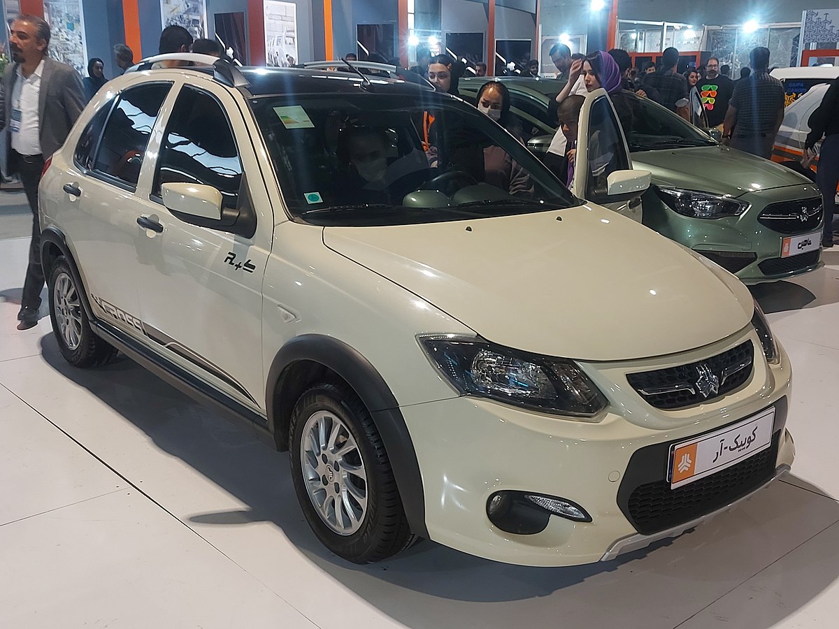 وضعیت نابسامان صنعت خودرو؛ مردم برای خودروهای ایرانی قیمت جهانی میپردازند! 4 وضعیت نابسامان صنعت خودرو؛ مردم برای خودروهای ایرانی قیمت جهانی میپردازند!