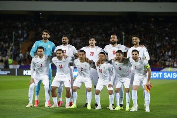 قلعهنویی به ترکیب تیم برنده دست میزند 1 قلعهنویی به ترکیب تیم برنده دست میزند