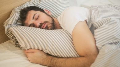 ۵ خوراکی که به کاهش وزن در خواب کمک میکنند 7 خواب