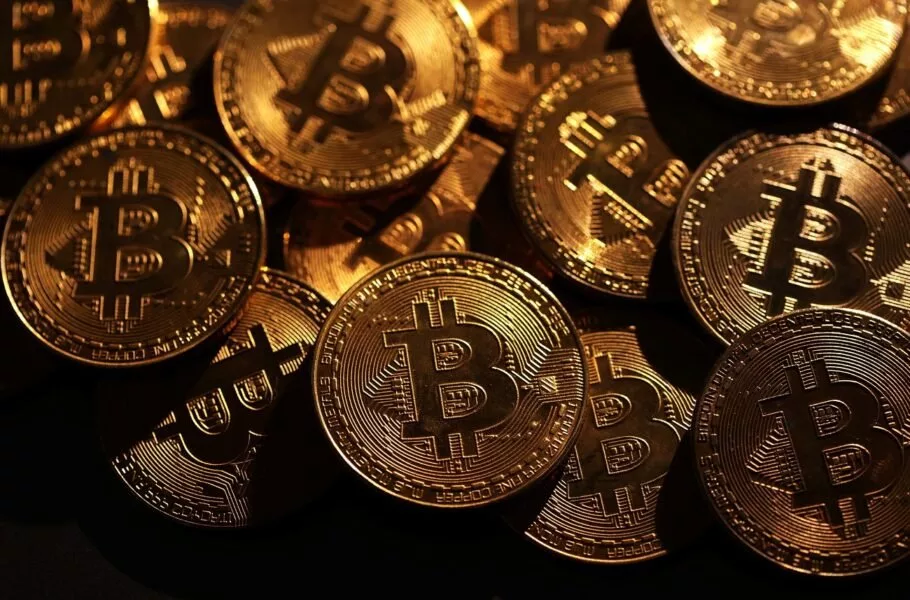 استخراج بیت‌ کوین