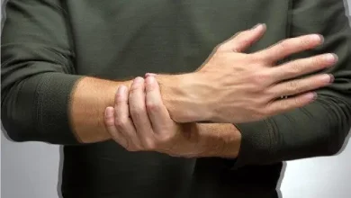 چرا مردان بیشتر در معرض خطر ابتلا به پارکینسون هستند؟ 2 چرا مردان بیشتر در معرض خطر ابتلا به پارکینسون هستند؟