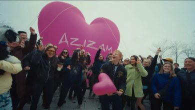 یک دنیا «عزیزم»؛ آهنگ فارسی اد شیرن دنیا را تکان داد! 5 یک دنیا «عزیزم»؛ آهنگ فارسی اد شیرن دنیا را تکان داد!