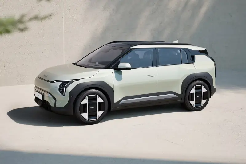 کیا EV3 برنده عنوان بهترین خودروی سال 2025 شد 2 چهارمین سال پیروزی خودروسازان کرهای