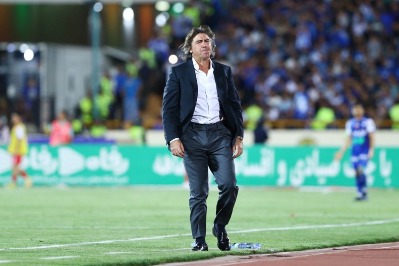 مذاکره استقلال با 4 مربی در اروپا؛ خبری از کیروش نیست! 4 مذاکره استقلال با 4 مربی در اروپا؛ خبری از کیروش نیست!