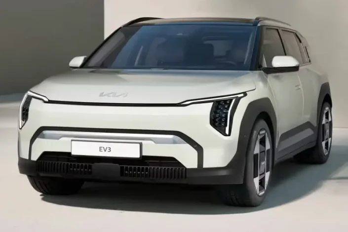 کیا EV3 برنده عنوان بهترین خودروی سال 2025 شد 1 چهارمین سال پیروزی خودروسازان کرهای
