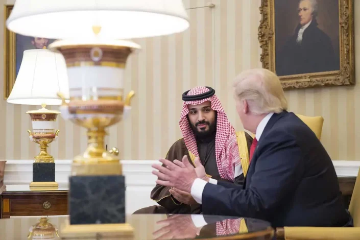 کاسبی ۵.۱ تریلیون دلاری ماحصل سفر دونالد ترامپ به خاورمیانه 1 کاسبی ۵.۱ تریلیون دلاری ماحصل سفر دونالد ترامپ به خاورمیانه