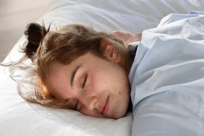 چگونه از خواب کافی خود مطمئن شویم؟ 1 چگونه از خواب کافی خود مطمئن شویم؟