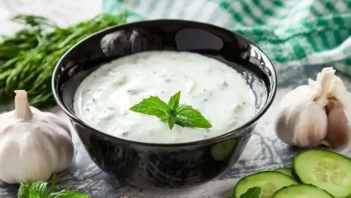طرز تهیه ماست و خیار لذیذ مجلسی