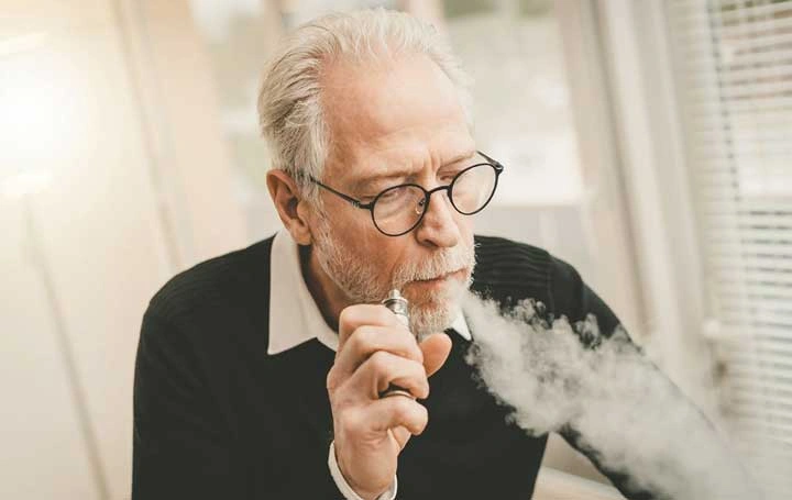 چرا ترک سیگار برای برخی افراد سختتر از بقیه است؟ 2 دلایل سختی ترک سیگار