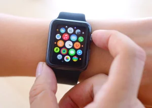 یک لیست آرزو: چه ویژگیهای تازهای را ممکن است در WatchOS ۱۲ اپل ببینیم؟ 3 اپل