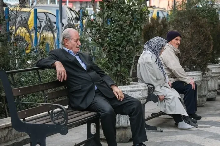 تعویق در پرداخت حقوق اردیبشهت ماه بازنشستگان +زمان دقیق پرداخت 1 تعویق در پرداخت حقوق اردیبشهت ماه بازنشستگان