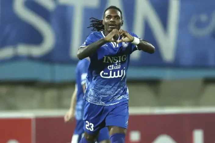 بیفوما باز هم انتقال به پرسپولیس را انکار کرد! 1 بیفوما باز هم انتقال به پرسپولیس را انکار کرد!