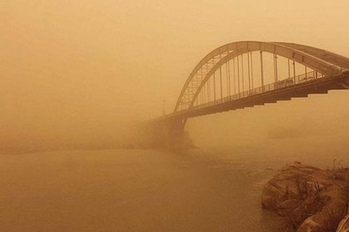 جولان ریزگردها در خوزستان؛ مراجعه بیش از 700 نفر به مراکز درمانی! 1 جولان ریزگردها در خوزستان؛ مراجعه بیش از 700 نفر به مراکز درمانی!