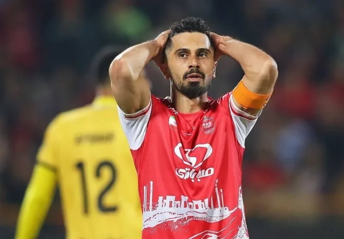 وضعیت نامشخص امید عالیشاه در پرسپولیس 1 وضعیت نامشخص امید عالیشاه در پرسپولیس