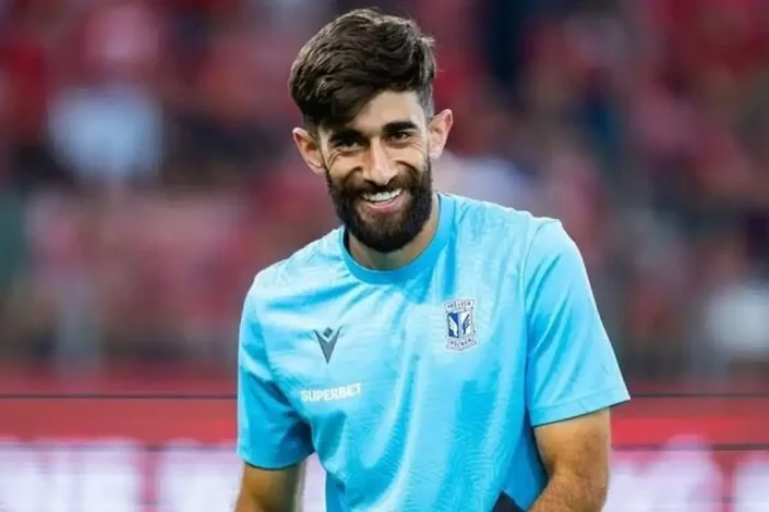 شکست دوباره پرسپولیس در جذب قلی زاده؛ ستاره ایرانی ماندنی شد! 1 شکست دوباره پرسپولیس در جذب قلی زاده