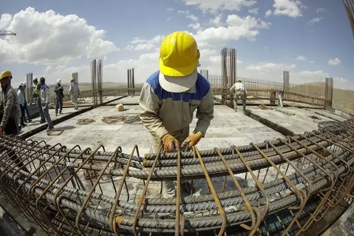 هدیه بانک رفاه به مناسبت روز کارگر؛ از 50 تا 300 میلیون اعتبار 1 هدیه بانک رفاه به مناسبت روز کارگر