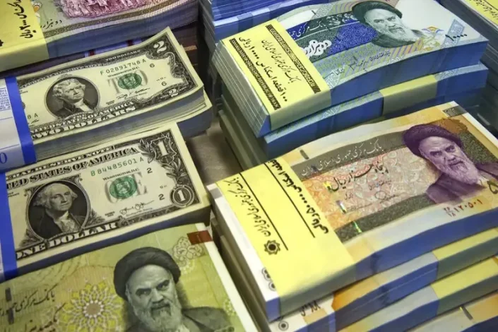پاسخ به سوالی پرتکرار: چرا با کاهش قیمت دلار، اجناس ارزان نمیشوند؟ 1 چرا با کاهش قیمت دلار، اجناس ارزان نمیشوند؟