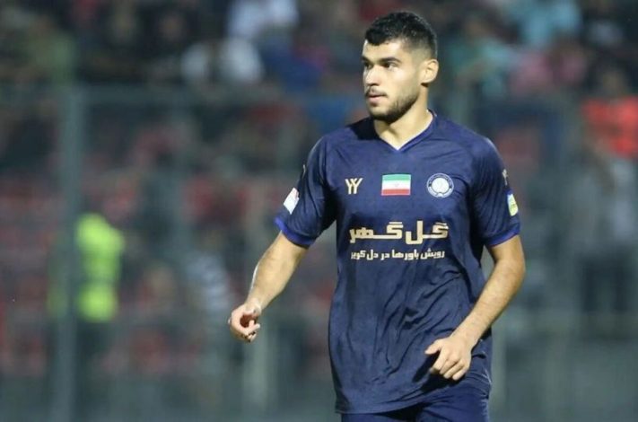 توافق اولیه پرسپولیس و گلگهر؛ زارع در آستانه سرخپوش شدن 1 توافق اولیه پرسپولیس و گلگهر؛ زارع در آستانه سرخپوش شدن