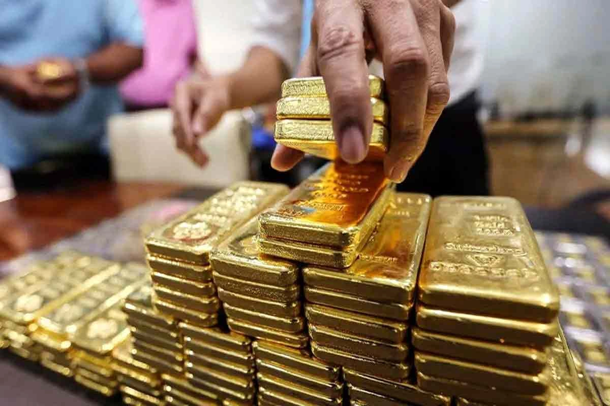 بازار طلا، دلار و سکه در دورراهی: اصلاح قیمت یا صعود؟