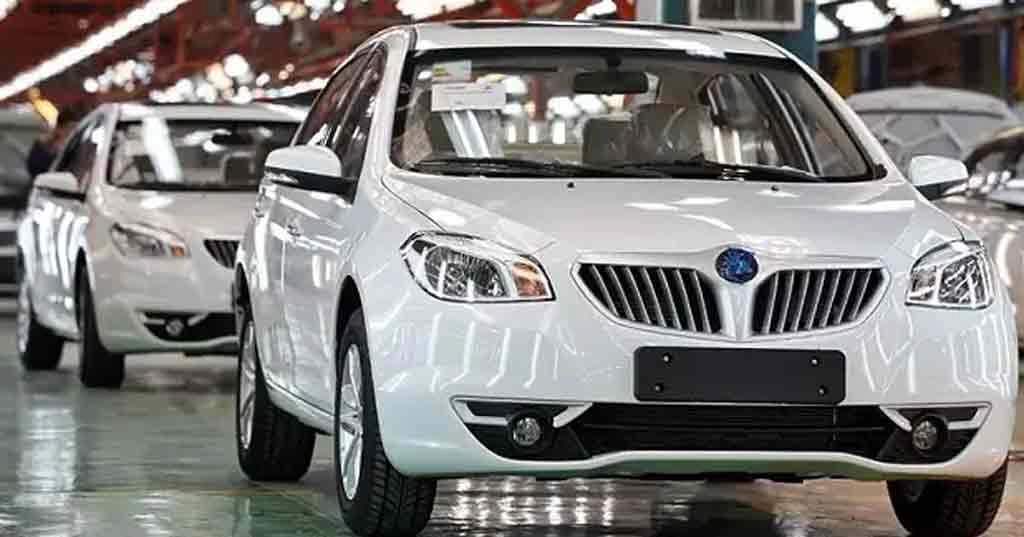 وضعیت نابسامان صنعت خودرو؛ مردم برای خودروهای ایرانی قیمت جهانی میپردازند! 2 وضعیت نابسامان صنعت خودرو؛ مردم برای خودروهای ایرانی قیمت جهانی میپردازند!