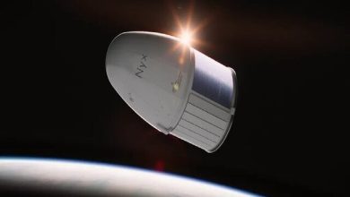 موشک فالکون 9 با کپسولهای حاوی DNA امروز به فضا پرتاب میشود 9 موشک فالکون 9 با کپسولهای حاوی DNA امروز به فضا پرتاب میشود