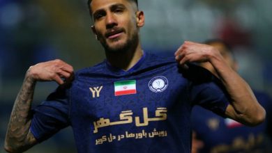 پایان جنجالهای انتقالی؛ تیکدری رسماً به سپاهان ملحق شد 4 پایان جنجالهای انتقالی؛ تیکدری رسماً به سپاهان ملحق شد