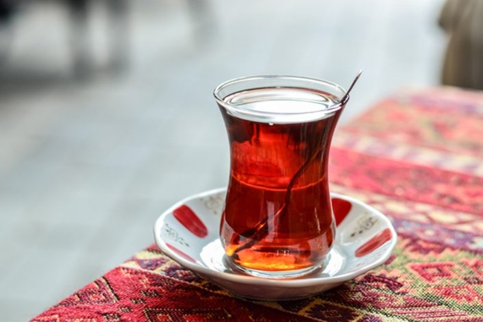 تاثیر چای بر هضم غذا