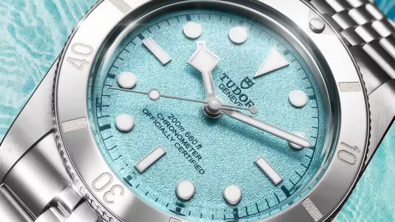 معرفی تودور بلک بی 54 Lagoon Blue: جدیدترین ساعت غواصی سوئیسی از راه رسید 2 تودور بلک بی 54 Lagoon Blue