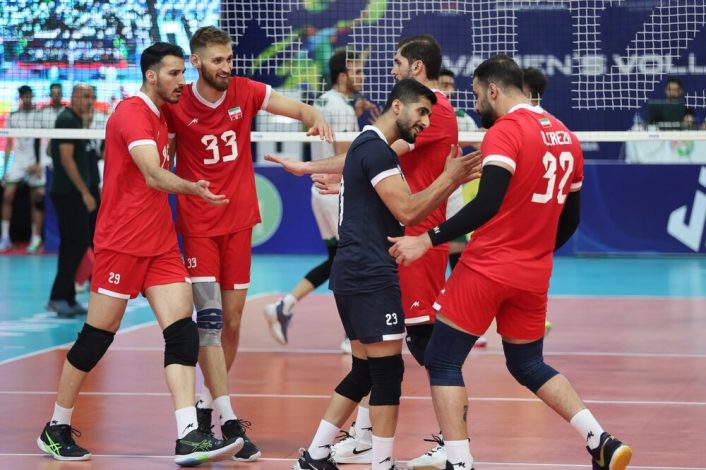 قهرمانی تیم والیبال ب ایران در مسابقات آسیای مرکزی 1 قهرمانی تیم والیبال ب ایران در مسابقات آسیای مرکزی