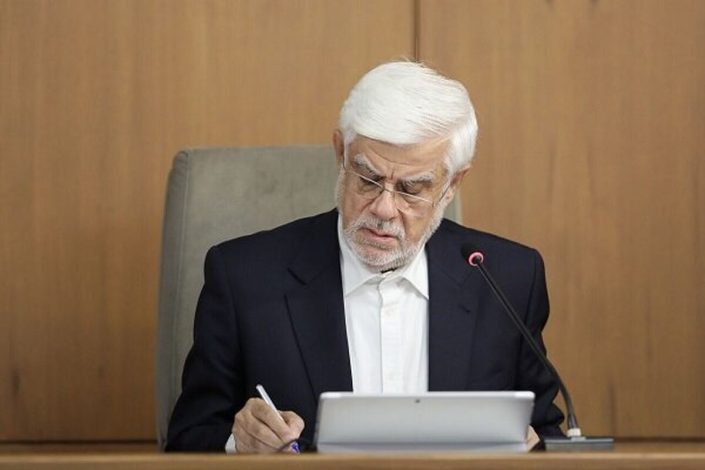 مصوبه جدید دولت: پوشش بیمه پایه برای تمام ایرانیان الزامی است 1 پوشش بیمه پایه برای تمام ایرانیان
