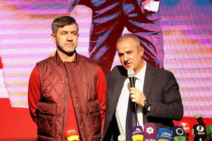 حمله اسرائیل کارتال را فراری داد: پرسپولیس به دنبال سرمربی جدید! 1 حمله اسرائیل کارتال را فراری داد