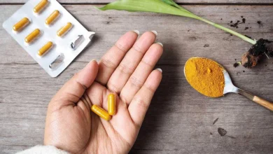 زنگ خطر برای مصرفکنندگان مکمل زردچوبه؛ آسیب شدید کبدی در کمین 10 زردچوبه به کاهش دردهای عضلانی کمک میکند