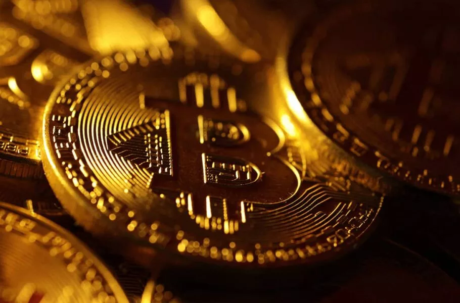 آیا بیت کوین ۱ میلیون دلاری به معنای سقوط اقتصاد آمریکا است؟