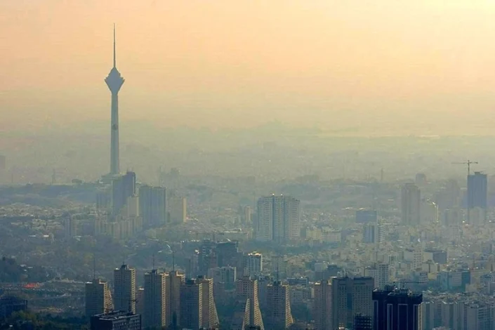 فهرست بلندبالای بحران‌ها در تهران؛ سخنگوی دولت: تعطیلی تهران فرصتی برای استراحت است!