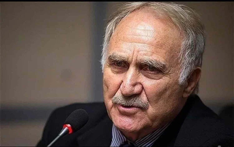 حسین کلانی: وحید هاشمیان برای موفقیت نیازی به زرنگبازی ندارد 1 حسین کلانی: وحید هاشمیان برای موفقیت نیازی به زرنگی ندارد