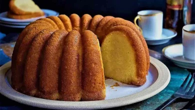 با این روش ساده مثل آب خوردن کیک ماست درست کن!