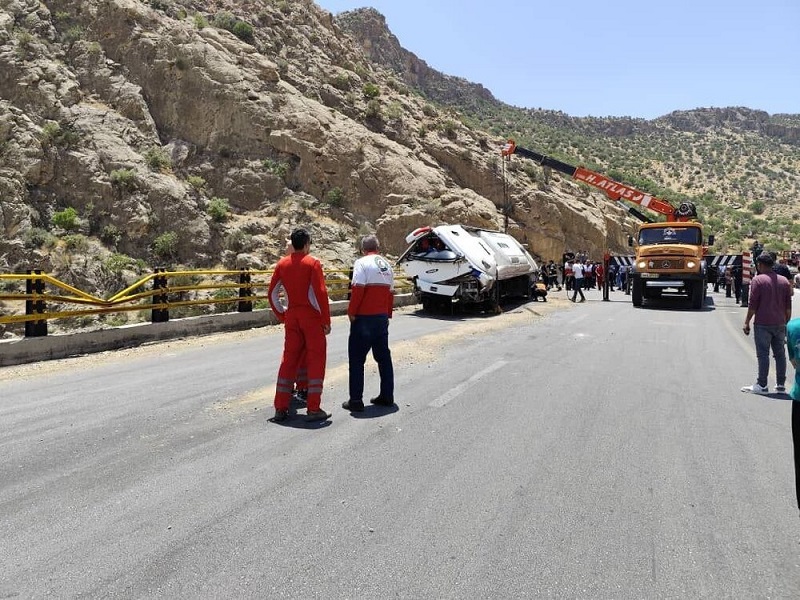 تصادف مرگبار اتوبوس در استان فارس