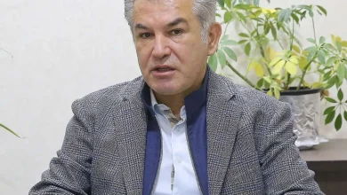 حمید استیلی کناره‌گیری کرد