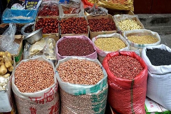 قیمت لوبیا چیتی به گوشت رسید: بررسی وضعیت بازار حبوبات 3 افزایش شدید قیمت حبوبات