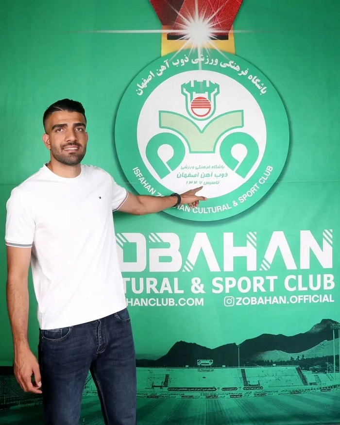 لژیونر فوتبال ایران به ذوب آهن پیوست +عکس 3 لژیونر فوتبال ایران به ذوب آهن پیوست