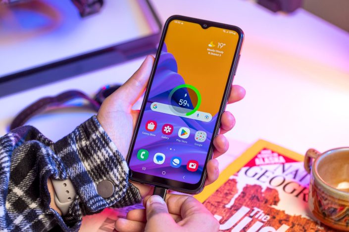 بررسی کامل سامسونگ Galaxy A24؛ ارزش خرید دارد؟