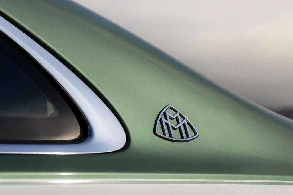 از لوکسترین سدان مرسدس میباخ تنها ۲۵ دستگاه عرضه میشود 5 از لوکسترین سدان مرسدس میباخ تنها ۲۵ دستگاه عرضه میشود