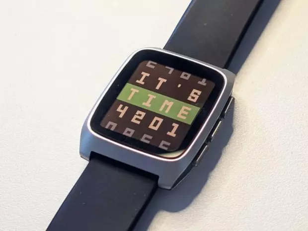 بازگشت شگفت‌انگیز ساعت Pebble Time 2 با باتری ۳۰ روزه و نمایشگر E-Paper