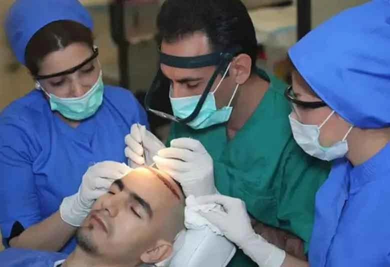 شیراز پایتخت کاشت موی کشور؛ در کلینیک‌های کاشت ‌موی شیراز چه می‌گذرد؟
