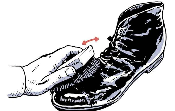 راهنمای تصویری نگهداری از کفش‌ های چرمی