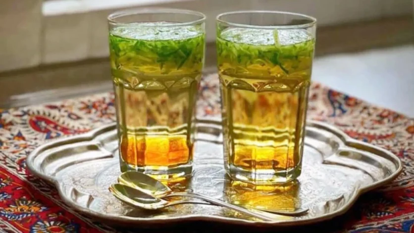 خواص شگفتآور سکنجبین؛ از بهبود اعصاب و روان تا تقویت معده و قلب 1 خواص شگفتآور سکنجبین؛ از بهبود اعصاب و روان تا تقویت معده و قلب