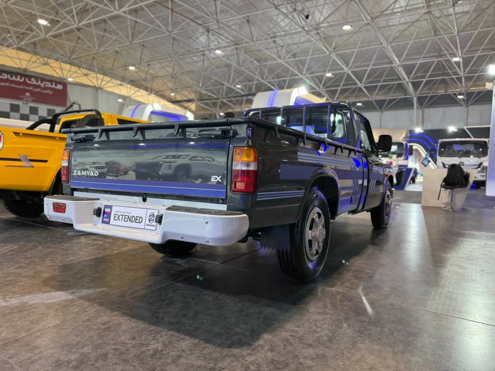 قیمت وانت نیسان از مرز ۹۰۰ میلیون تومان گذشت 3 قیمت وانت نیسان از مرز ۹۰۰ میلیون تومان گذشت